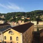 Climatise Terrasse Vue Sur Et Les Quais De Saone *