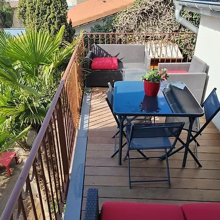 Climatise Terrasse Vue Sur Et Les Quais De Saone 리옹